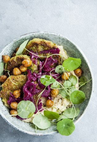 FALAFEL Z GROSZKIEM I KISZONĄ CYTRYNĄ (czas: 20 min.)