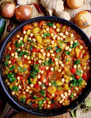 MASALA Z KALAFIORA I CIECIORKI (czas: 30 min.)